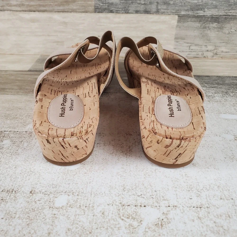 Hush Puppies Coco Womens Wedge Sandals Sz 9.5 M Sesame Gold Metallic Slip On